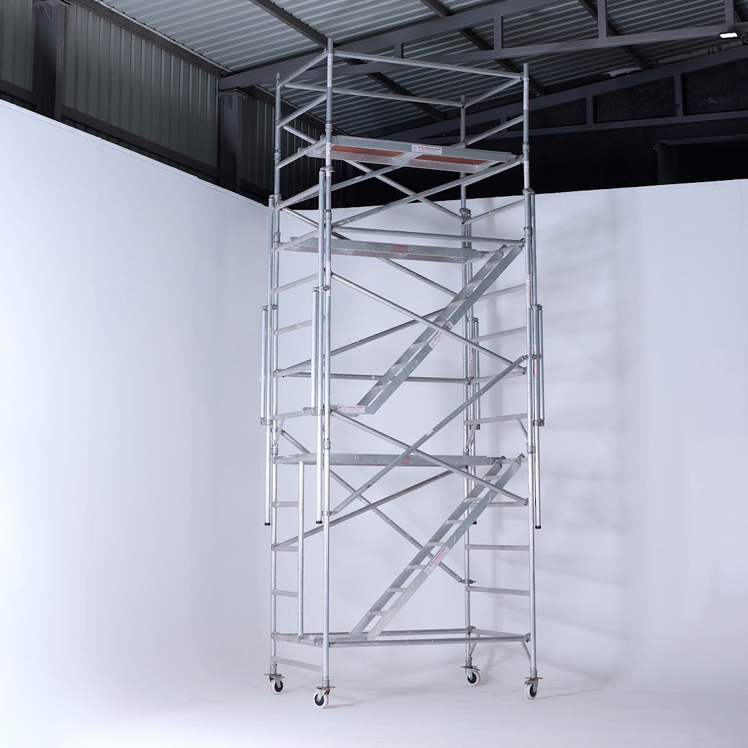scaffolding-tower-ladder-stair-aluminium